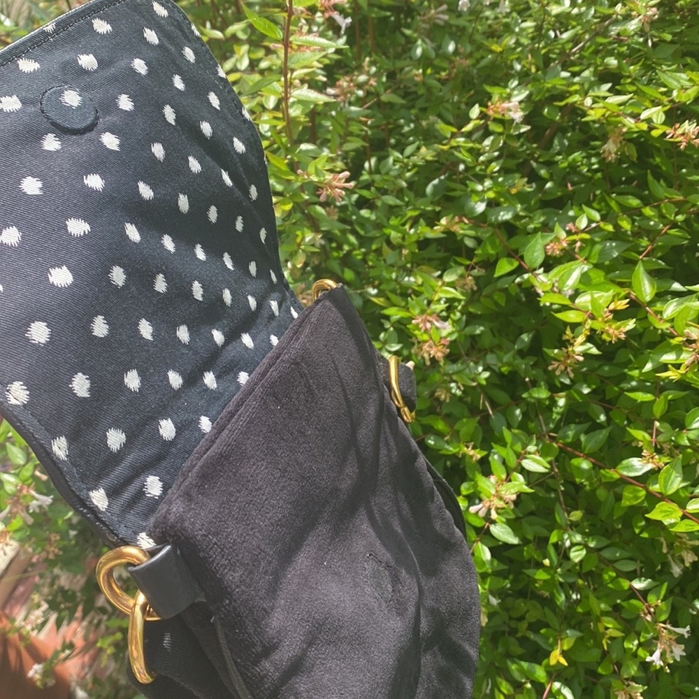 Juicy Couture Black satchel!!!!!!! Poka-Dot Interior soft material
ITEM #1 - Picture 6 of 16